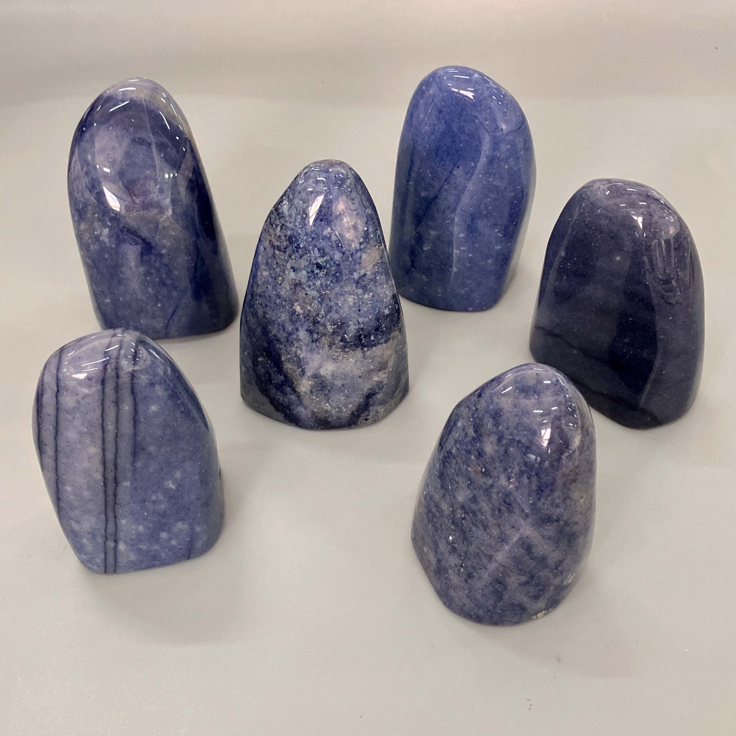 Blue Quartz Sculpture 350-450g/pc A/A+