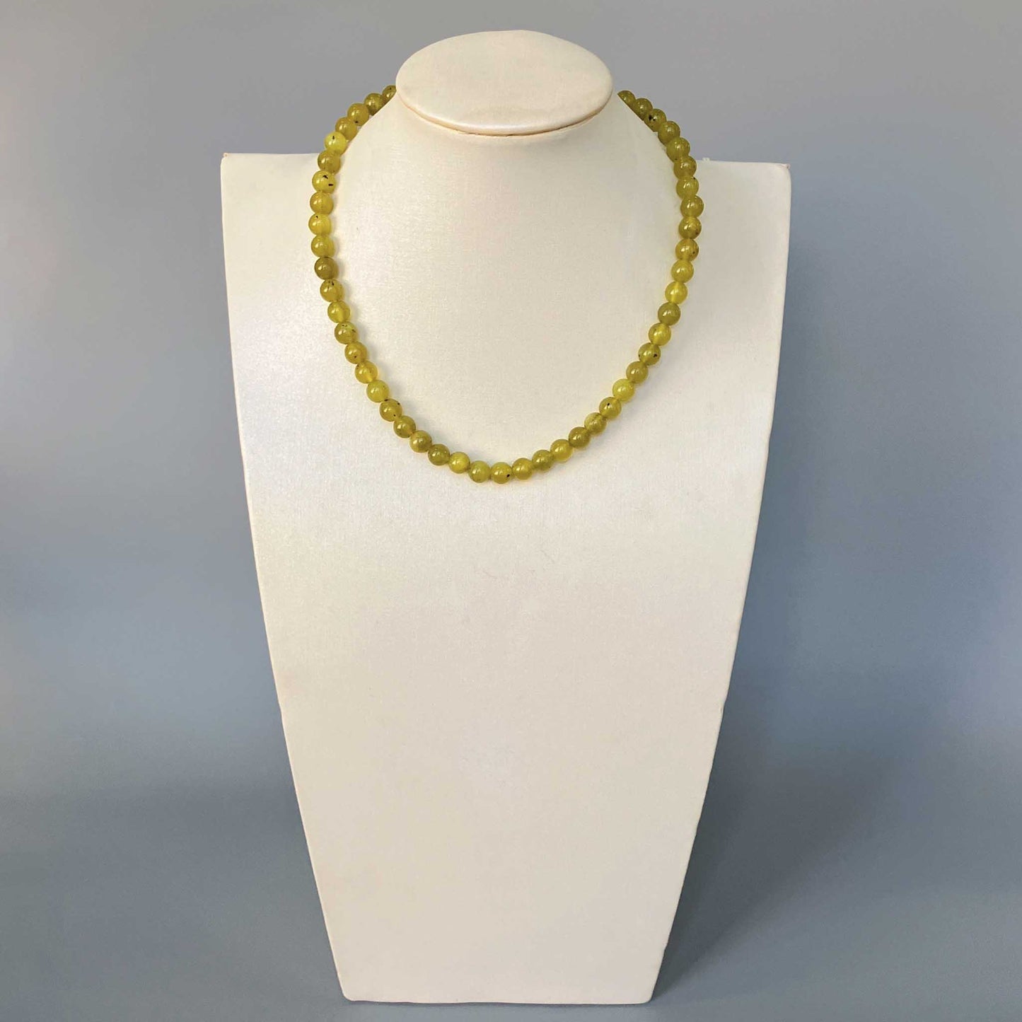 Serpentine Lemon Green Ch Round Bead Necklace 8mm A/A+