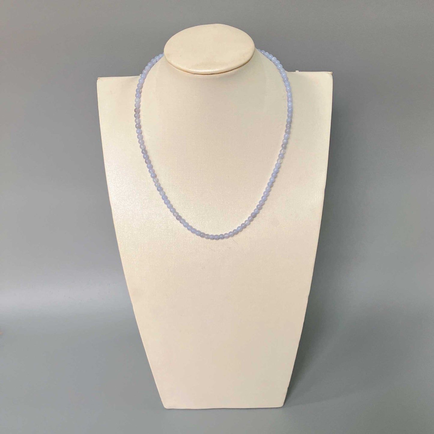 Blue Lace Agate Round Bead Necklace 4mm A