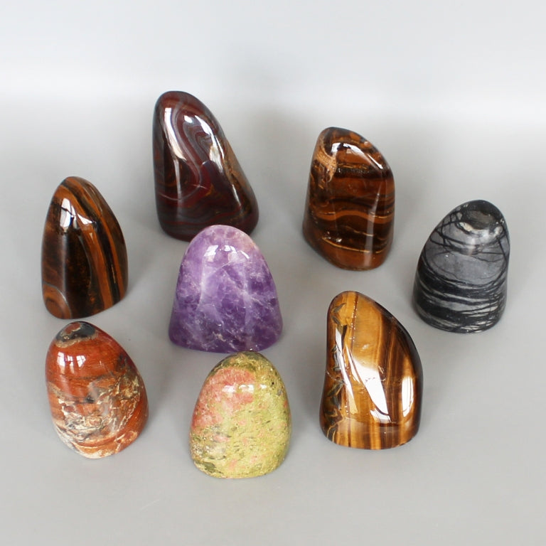 Mix Stone Sculpture 200-350g/pc A/B