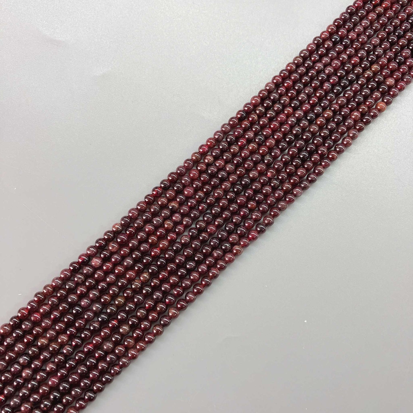 Garnet Round Bead 16" 4mm A