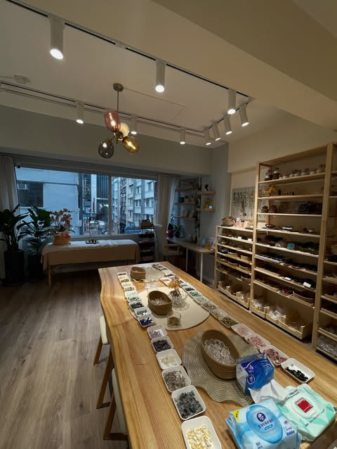 Gemistry 銅鑼灣水晶店店面