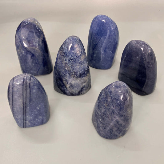 Blue Quartz Sculpture 350-450g/pc A/A+