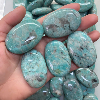 Green Amazonite Soap stone 1.8 inch (1.3 x 3 x 4.5cm) A-/B+