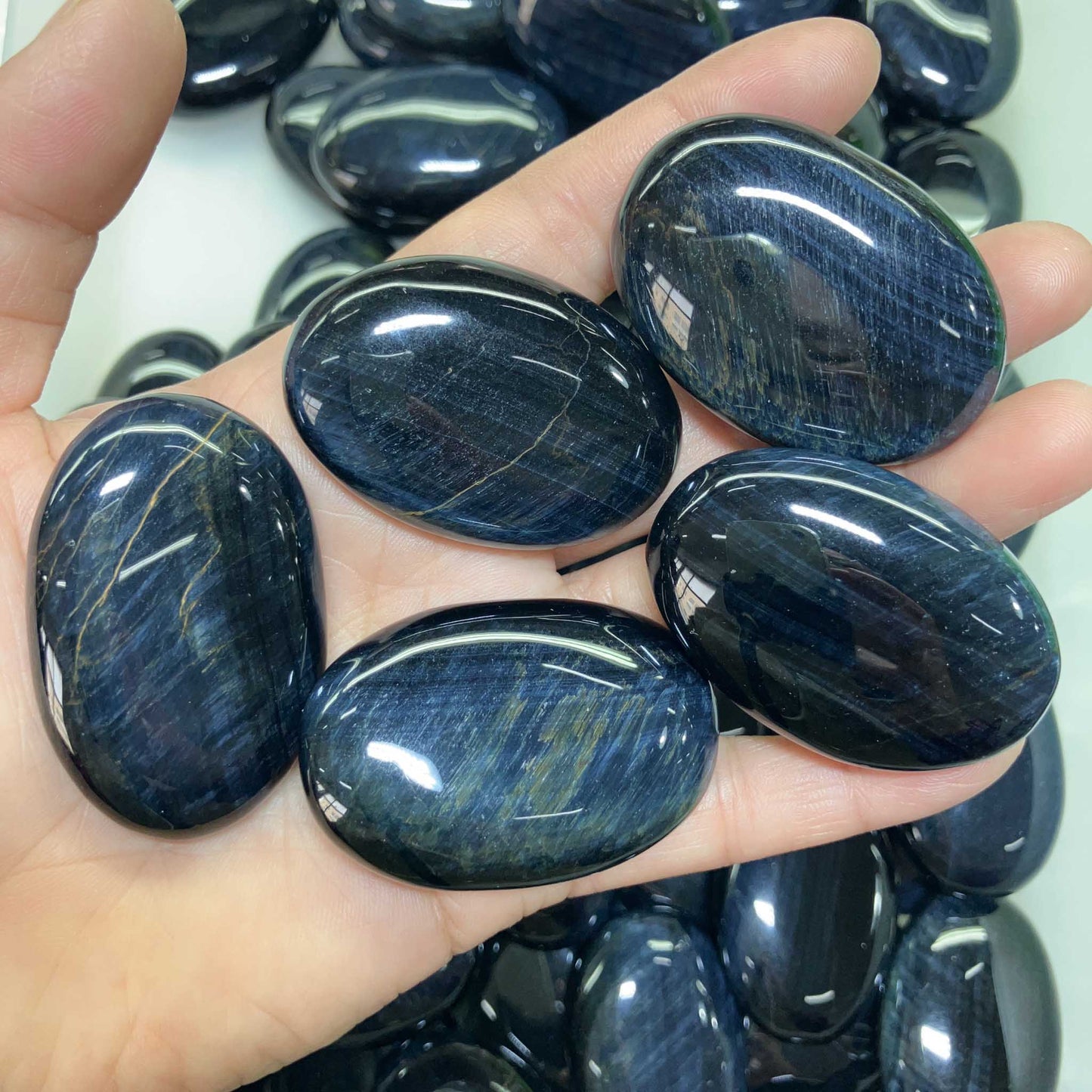 Blue Tiger Eye Soap stone 13*30*45mm A