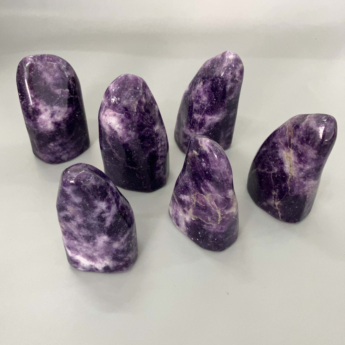 Lepidolite Af Sculpture 350-450g/pc A/A+