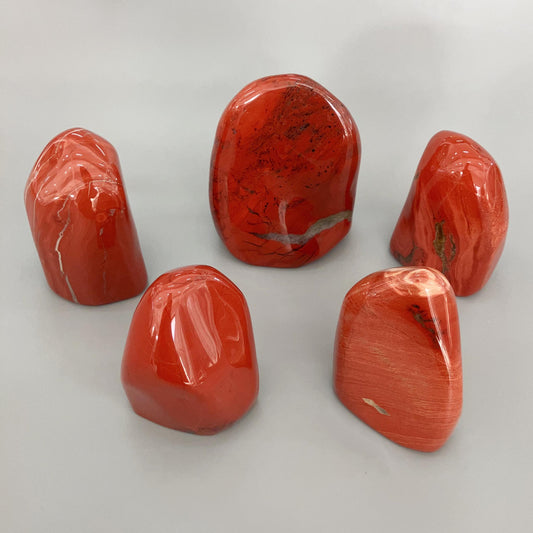 Red Jasper Sculpture 300-500g/pc A