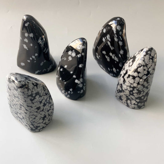 Snowflakes Obsidian Sculpture 200-350g/pc A