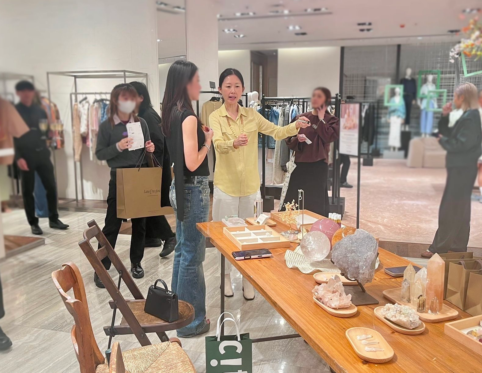 Crystal Master Class in Hong Kong by Gemistry — student moment 5